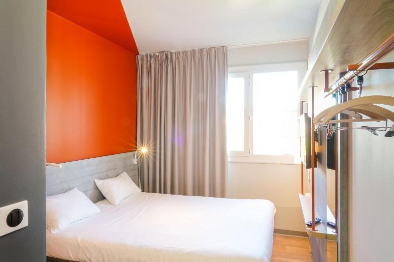 Ibis Budget Aubenas Luaran gambar