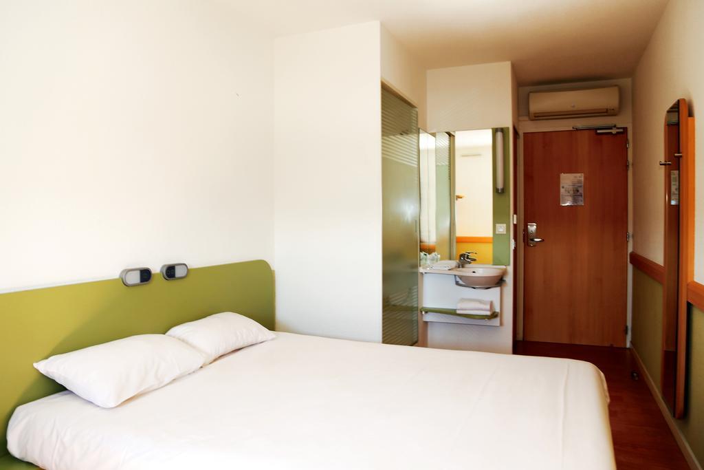 Ibis Budget Aubenas Bilik gambar